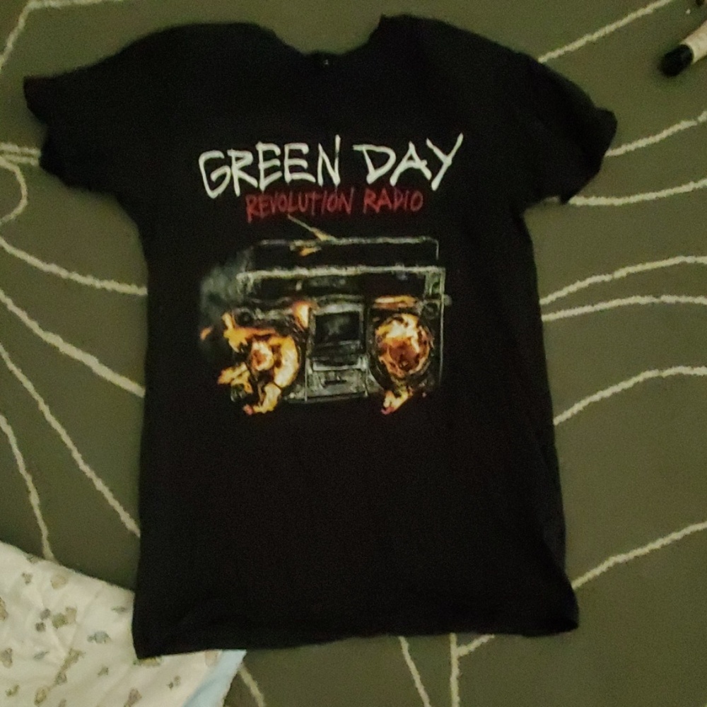 Greenday Revolution Radio Tour shirt small
